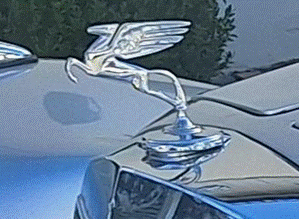 Ein Bild, das Auto, Fahrzeug, draußen, Autodesign enthält.
KI-generierte Inhalte können fehlerhaft sein.